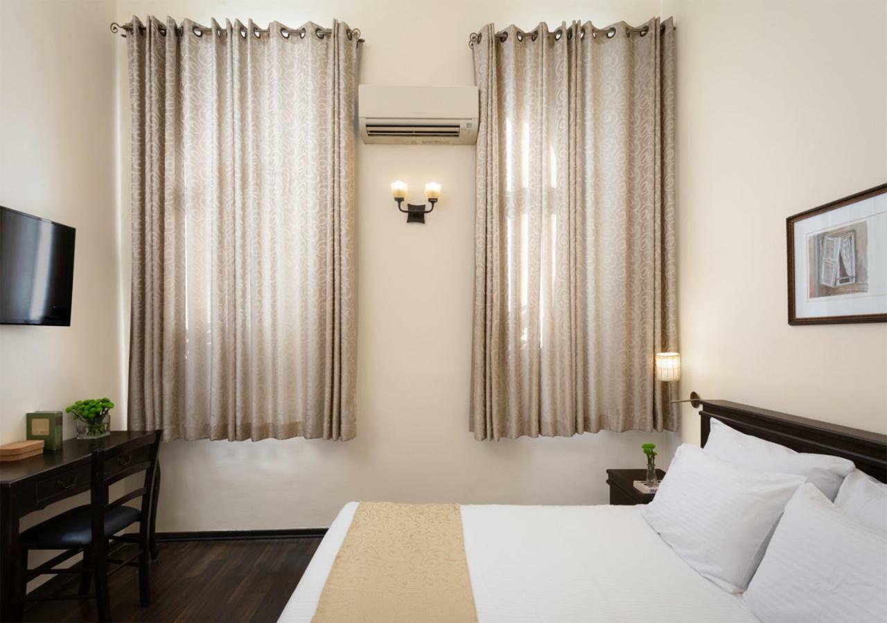 The Little House In Bakah Hotel Йерусалим Екстериор снимка